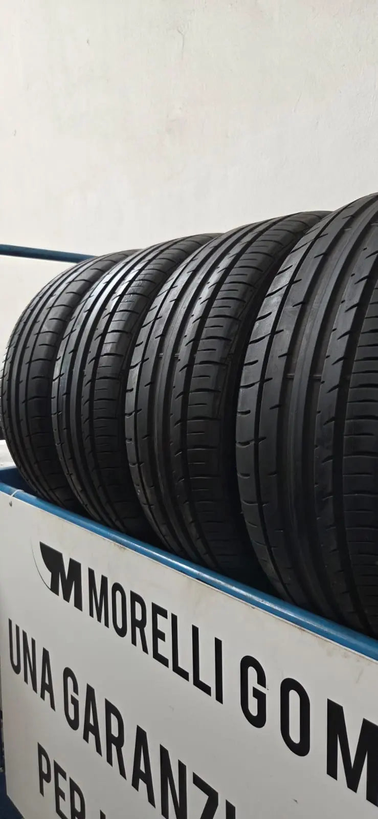 4 Pneumatici FALKEN Azenis 215/50 R18 92W