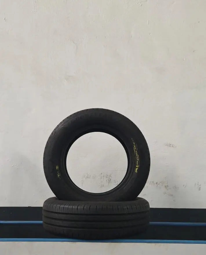2 Pneumatici GOODYEAR EfficientGrip 185/65 R15 92T