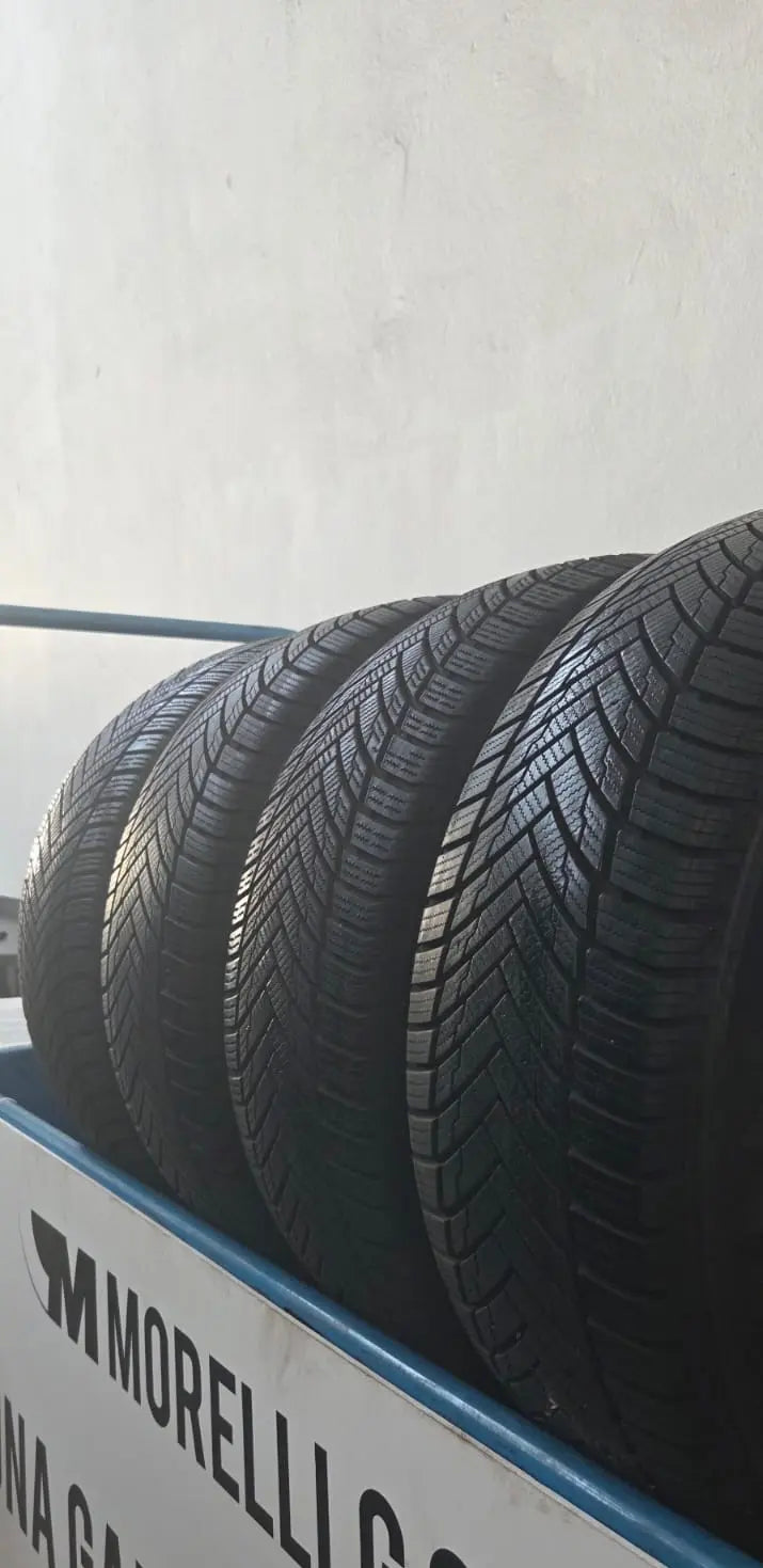4 pneumatici TRACMAX X-privilo S130 205/60 R16 96H