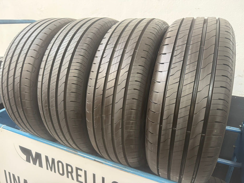 4 Pneumatici GOODYEAR 235/60 R17 102V EfficentGrip2 SUMMER