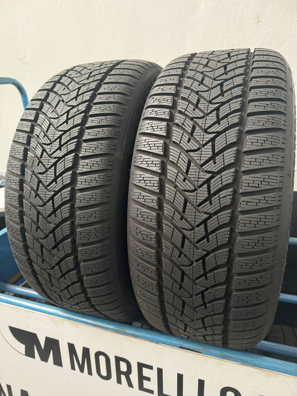2 Pneumatici DUNLOP 255/45 R19 104V WinterSport