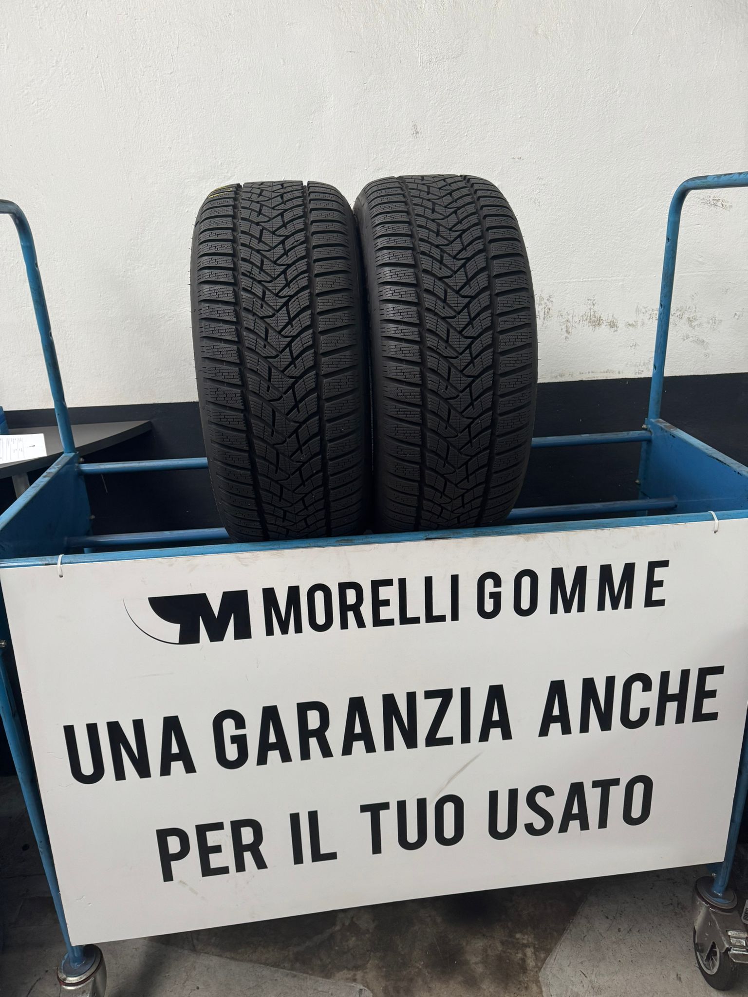 2 Pneumatici DUNLOP 255/45 R19 104V WinterSport