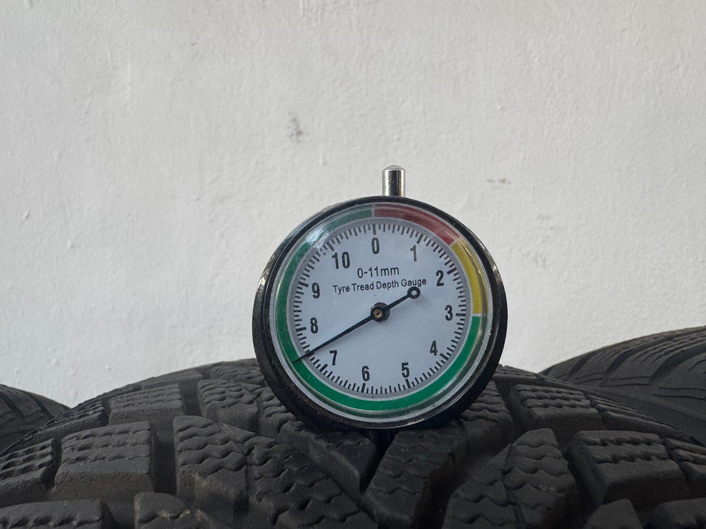 4 Pneumatici NEXEN 215/60 R17 96H Winguard Sport 2 SUV