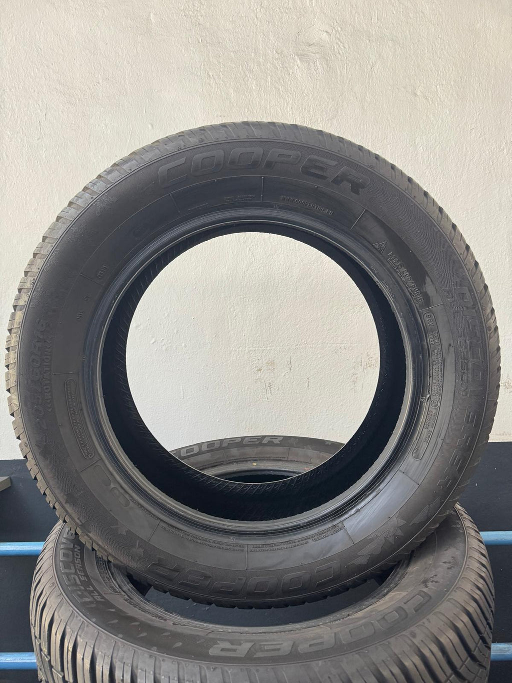 2 Pneumatici COOPER 205/60 R16 96V XL Discoverer All Season