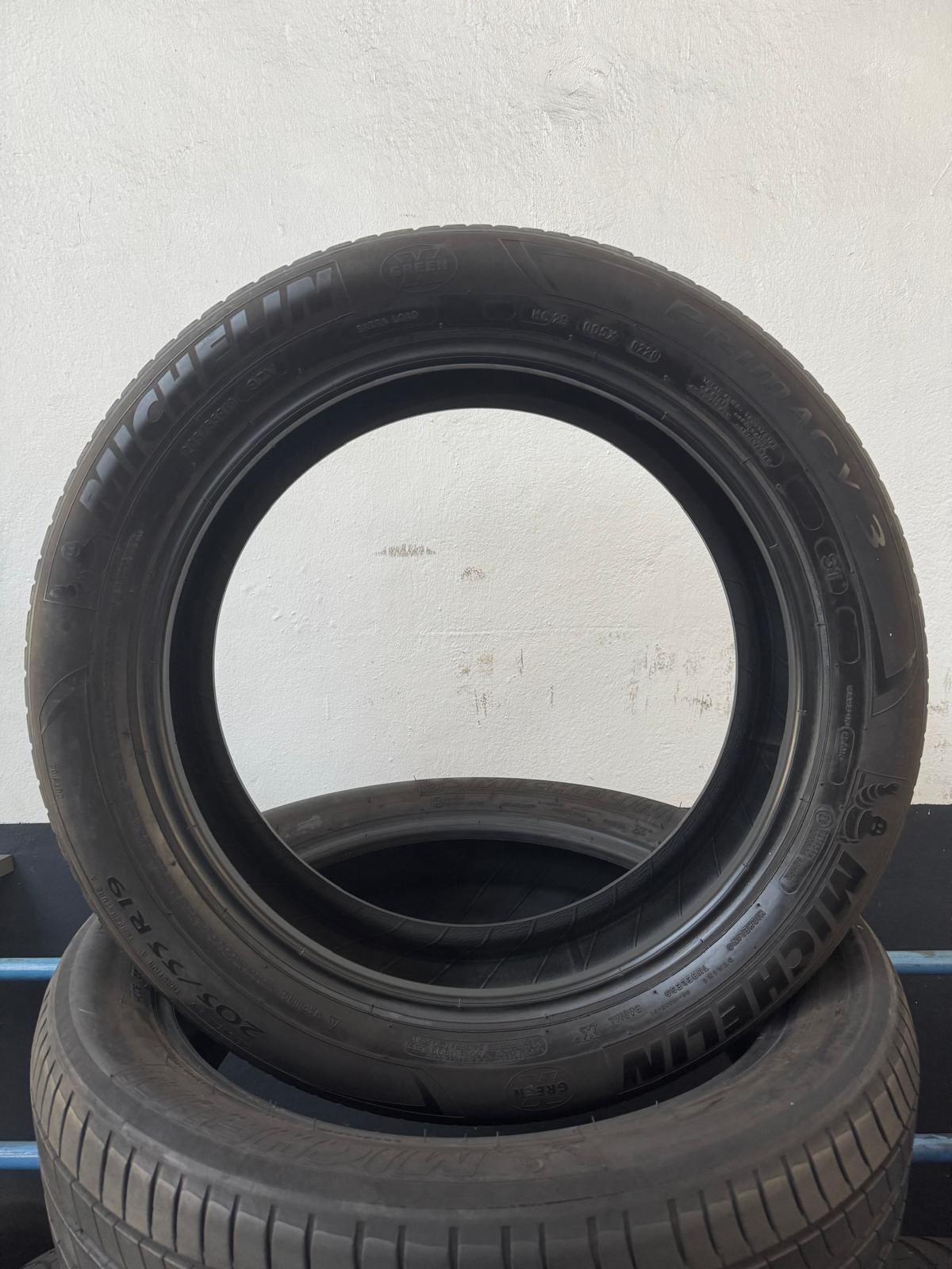 4 Pneumatici 205/55 R19 MICHELIN Primacy 3
